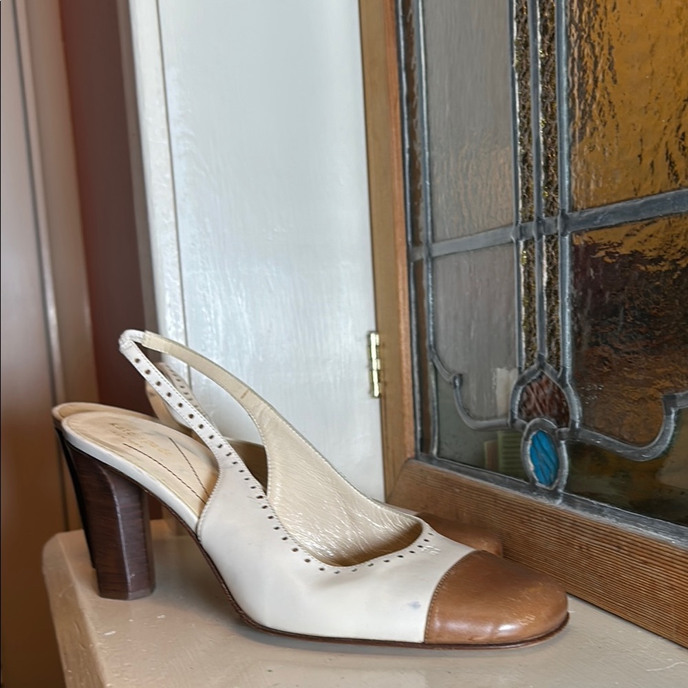 Kate Spade White and Brown Elegant Heels